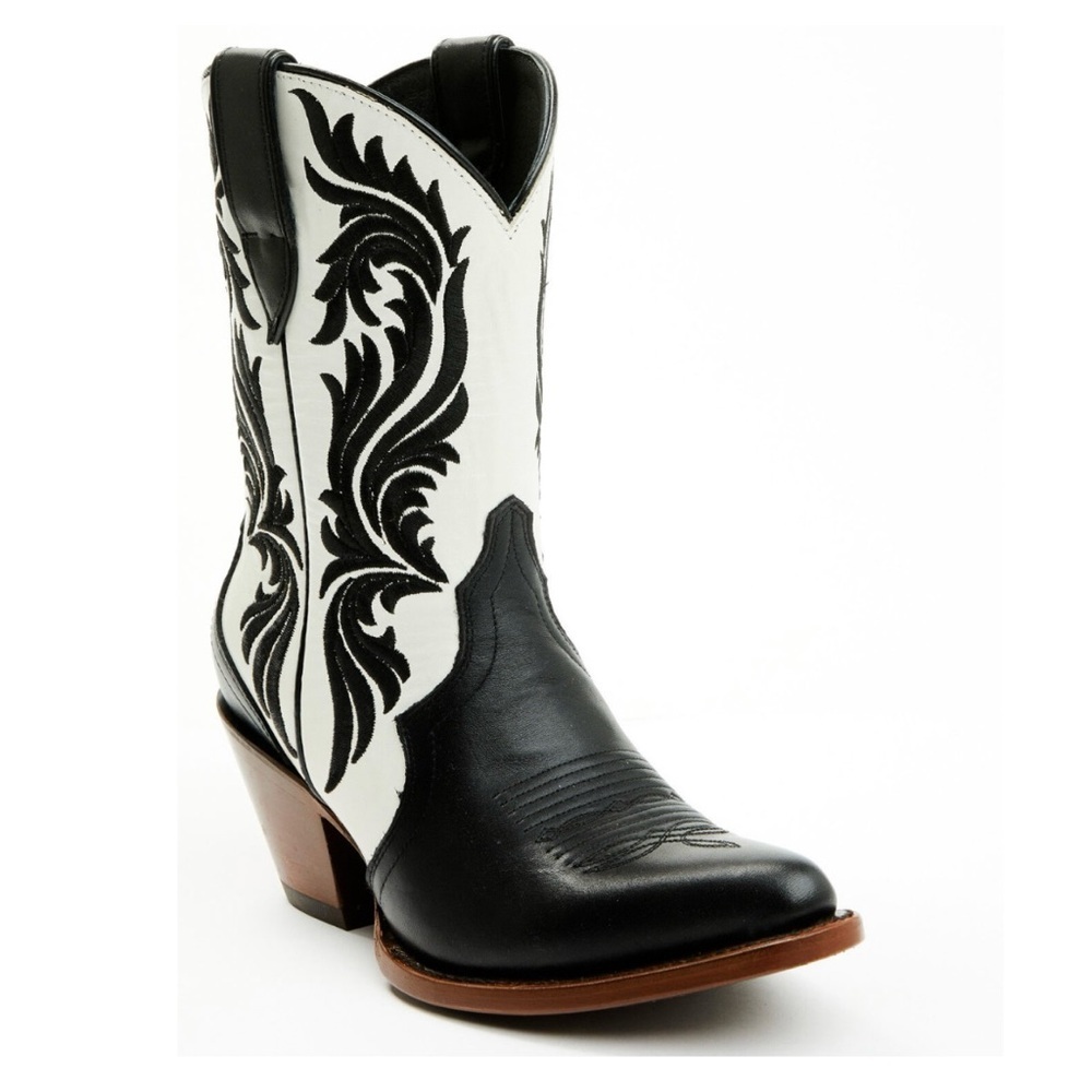 ARIAT Women’s Antonia Western Boots